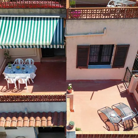 Lunice アパート *